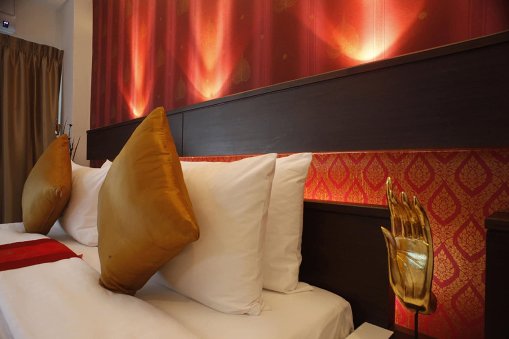 בנגקוק Suvarnabhumi Suite Hotel מראה חיצוני תמונה