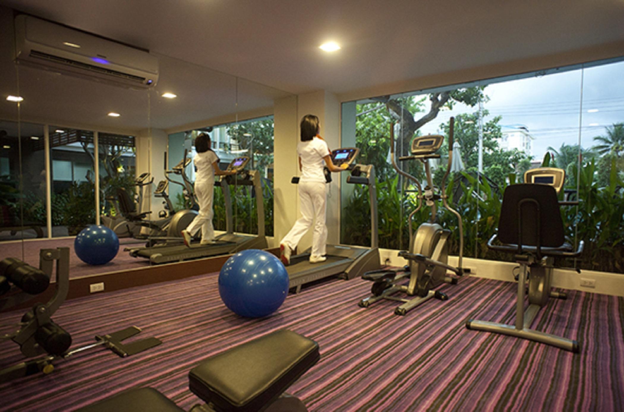 בנגקוק Suvarnabhumi Suite Hotel מראה חיצוני תמונה