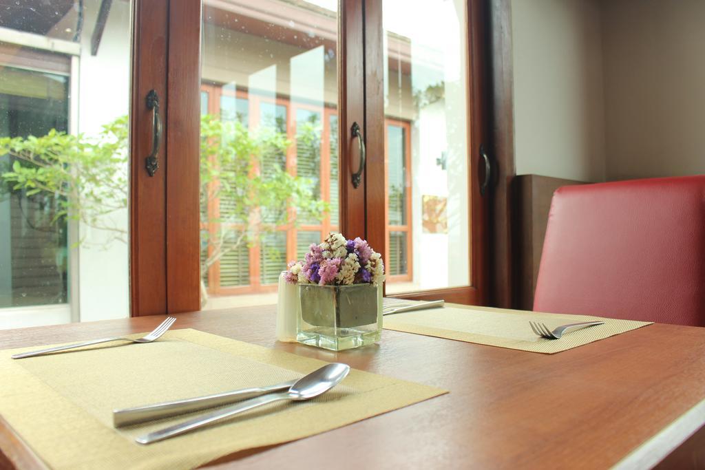 בנגקוק Suvarnabhumi Suite Hotel מראה חיצוני תמונה